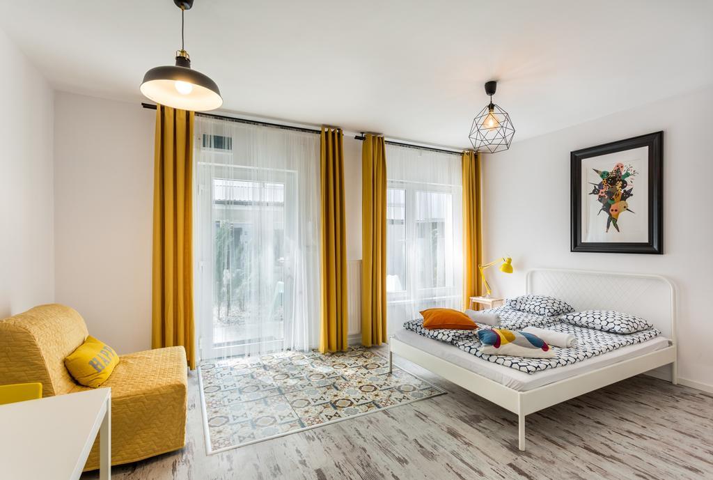 Lupolo Apartments Skwerowa Краков Экстерьер фото